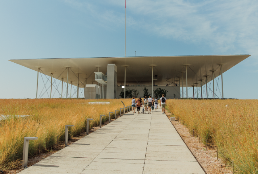 Multi-sensory Guided Tour of the SNFCC and Stavros Niarchos Park for visually impaired visitors and escorts - Εικόνα