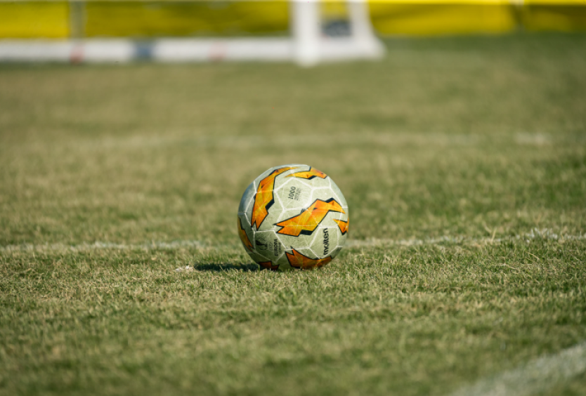  We play football: 5x5 matches at Great Lawn - Εικόνα